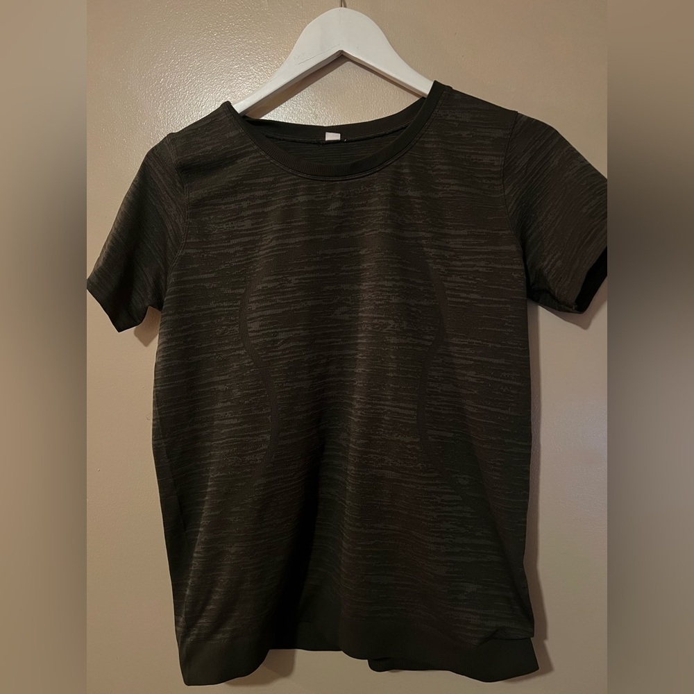 lululemon athletica swiftly tech green stretchy top comfy gym yoga athleisure - Picture 4 of 6